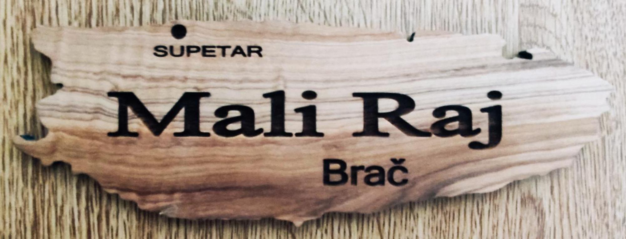 Studio Mali Raj Supetar Exteriör bild